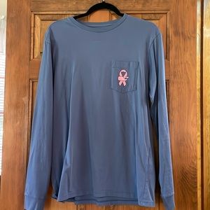 VINEYARD VINES long sleeve T BREAST CANCER